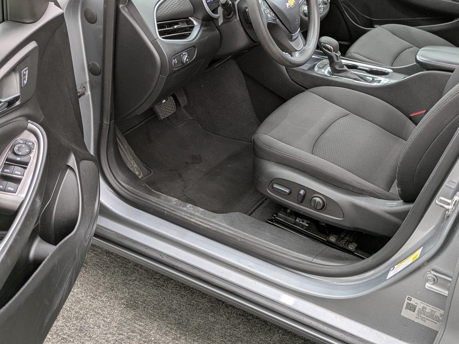 2024 Chevrolet Malibu 1LT photo 23
