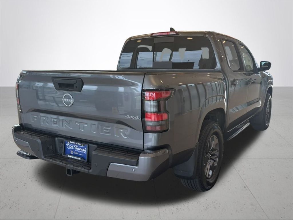 2026 Nissan Frontier SV photo 4