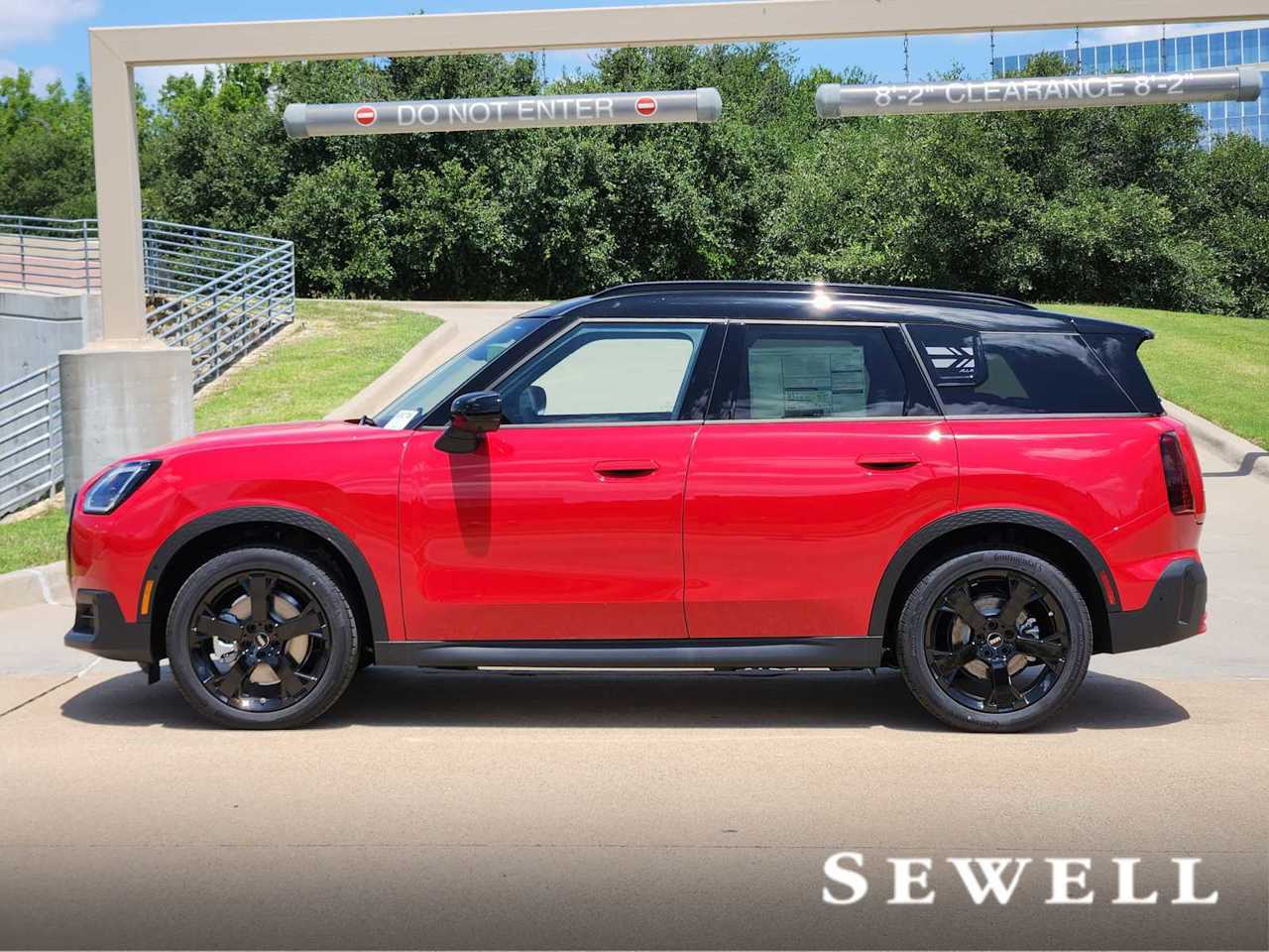 Used 2025 MINI Countryman SE with VIN WMZ53GA08S7T02781 for sale in Plano, TX