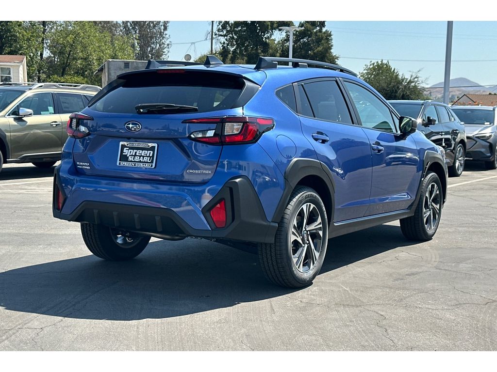 2025 Subaru Crosstrek Premium photo 2