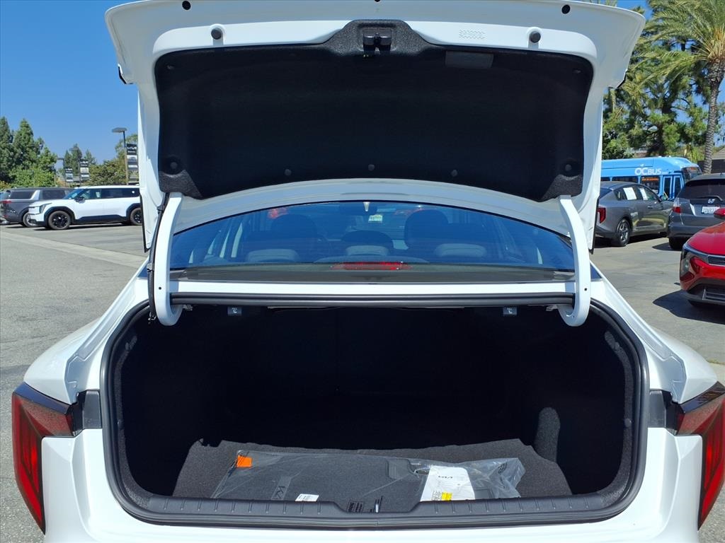 2025 Kia K4 LXS photo 23