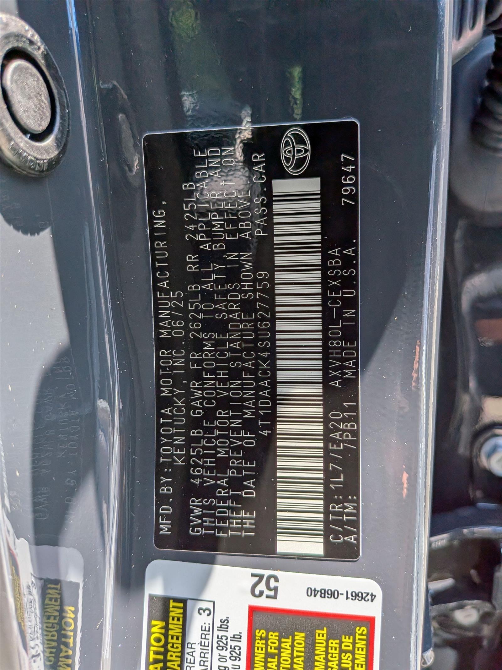 2025 Toyota Camry SE photo 35
