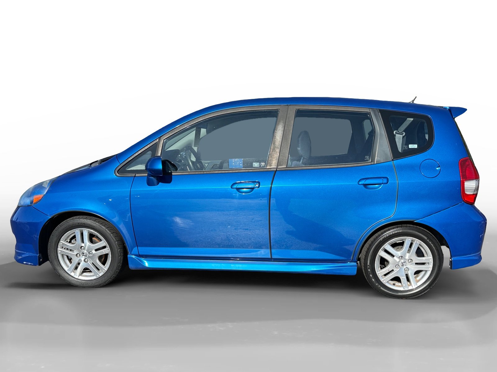 Used 2007 Honda Fit Sport with VIN JHMGD38667S035264 for sale in Concord, CA