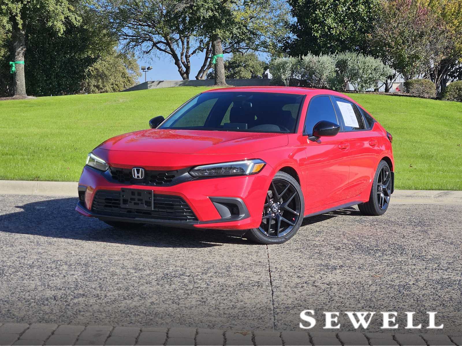 2023 Honda Civic Hatchback Sport's photo