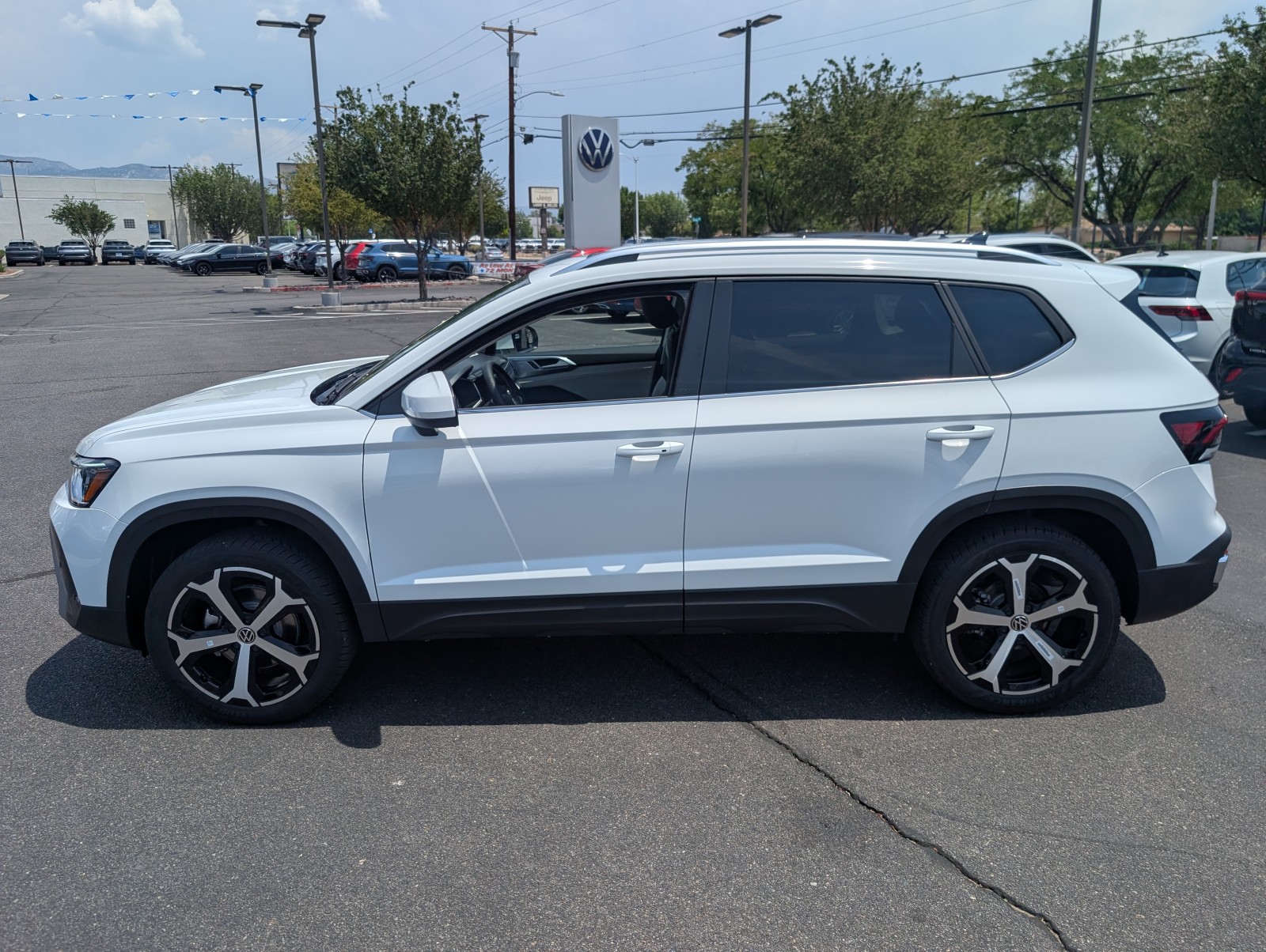 New 2025 Pure White Volkswagen SEL image 8