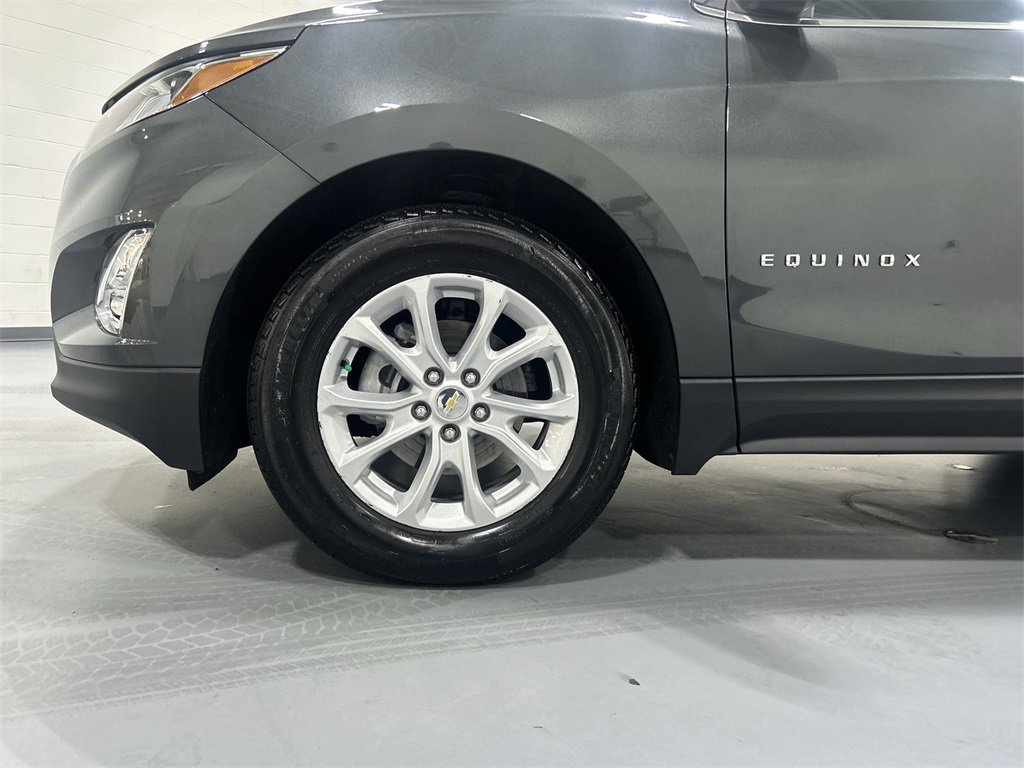 2021 Chevrolet Equinox LT photo 17