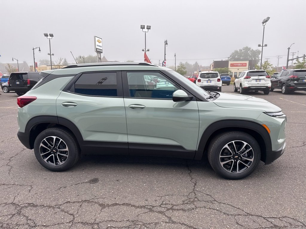 2026 Chevrolet Trailblazer LT photo 5