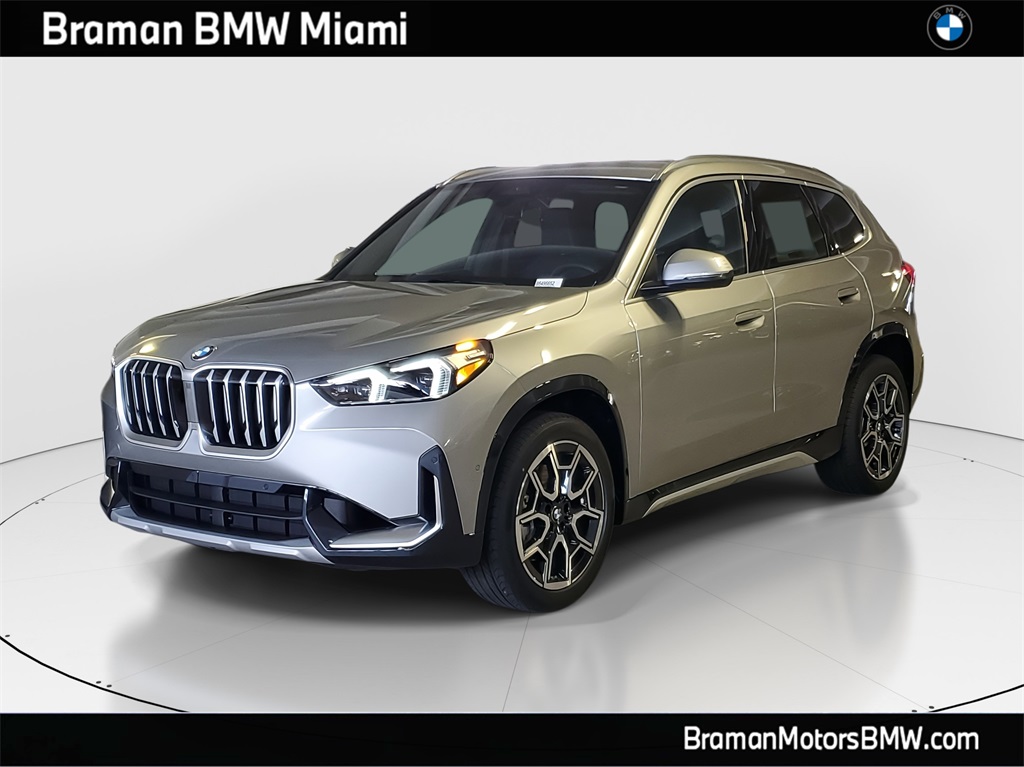 2026 BMW X1 28i's photo
