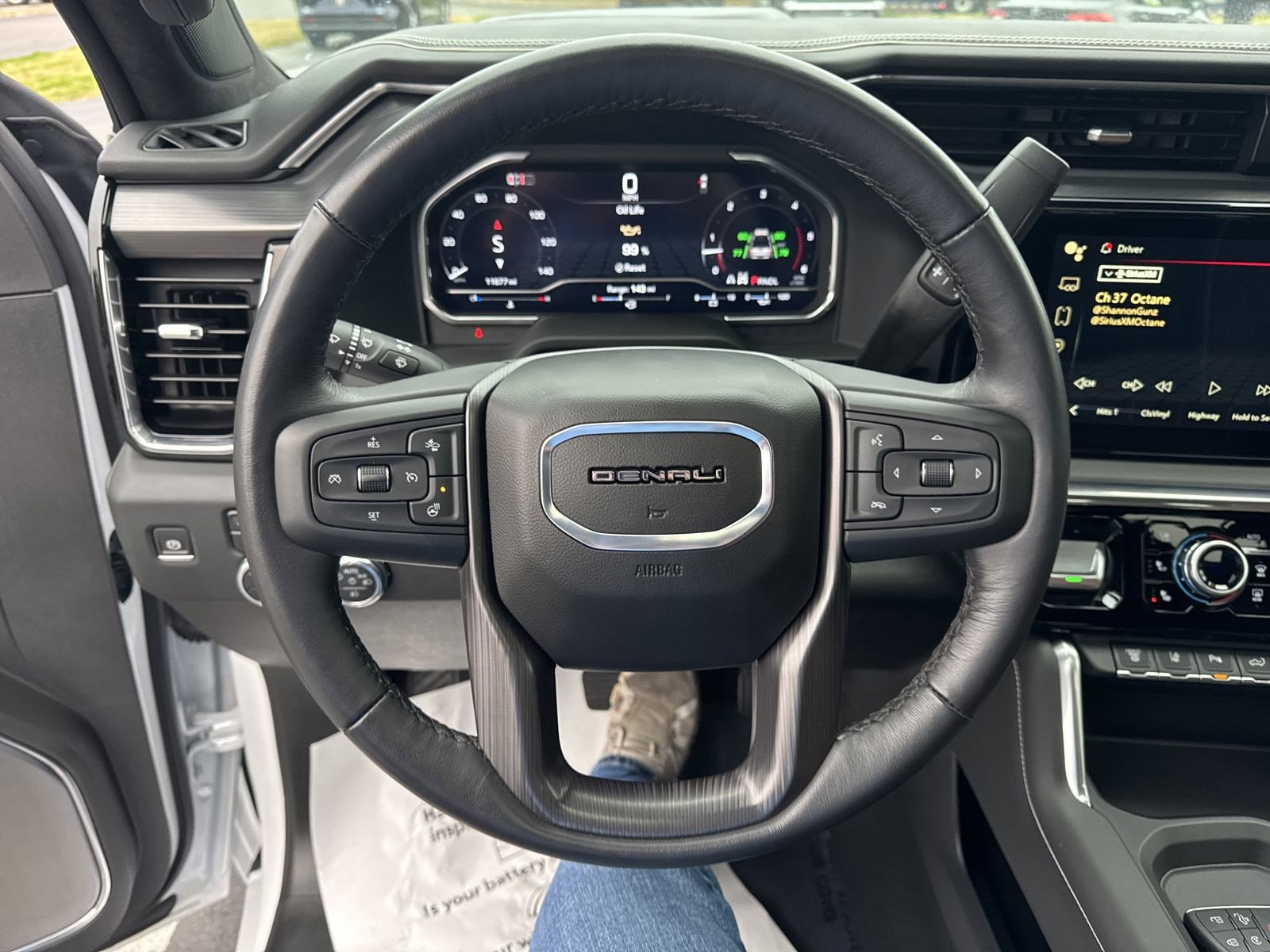 2024 Gmc Sierra HD Denali Ultimate photo 17