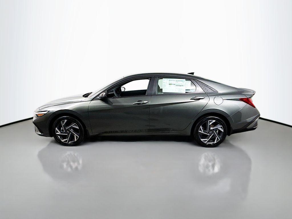 2025 Hyundai Elantra Hybrid SEL Sport photo 4