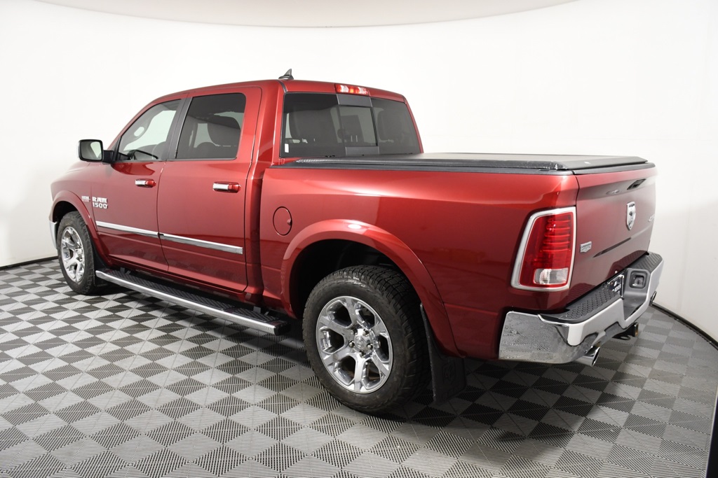 2014 Ram 1500 Laramie photo 3