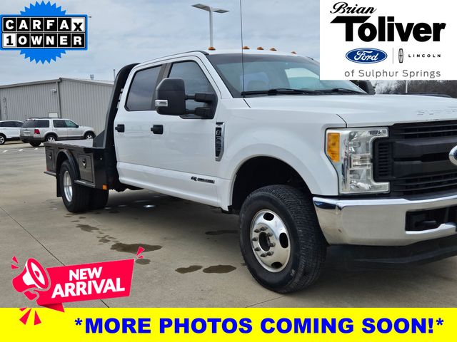 2017 Ford F-350 Super Duty Chassis Cab XL