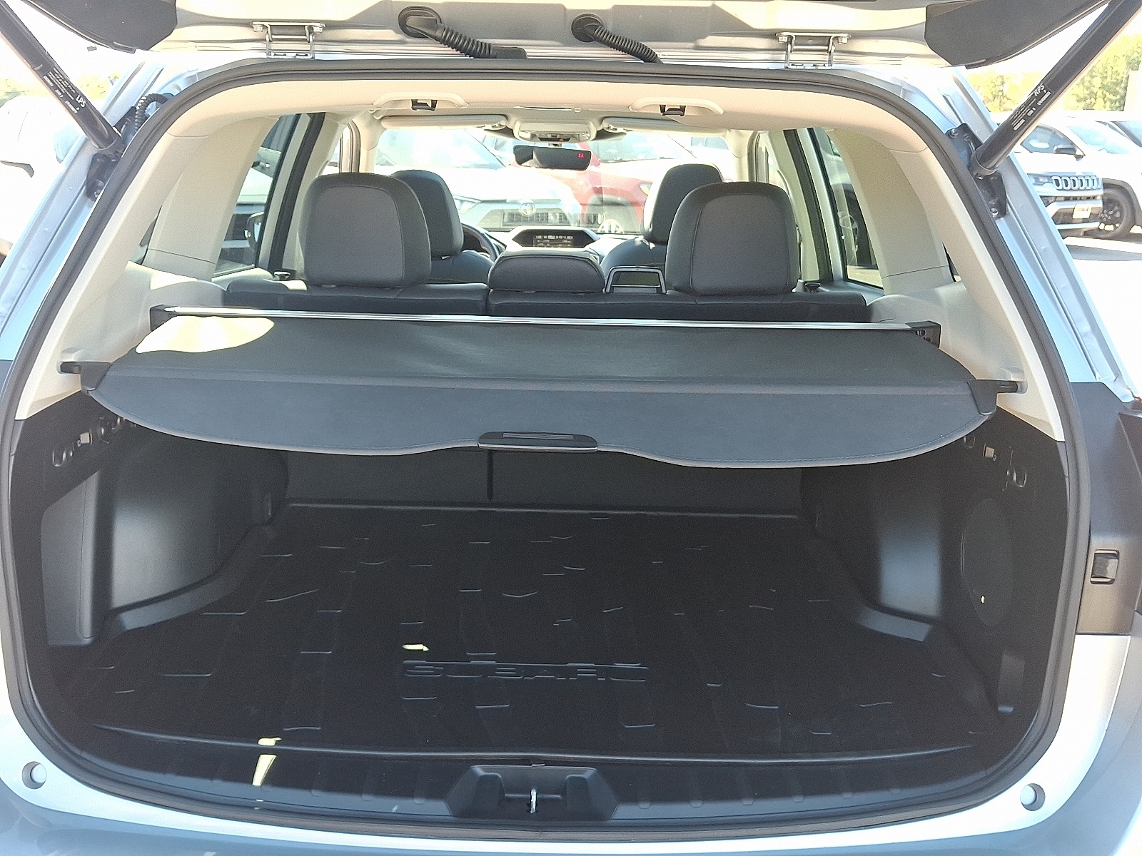 2022 Subaru Forester Limited photo 27