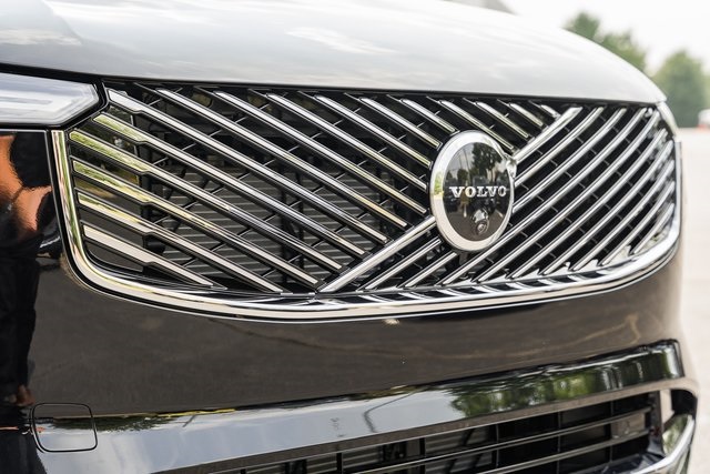 2026 Volvo XC90 photo 10