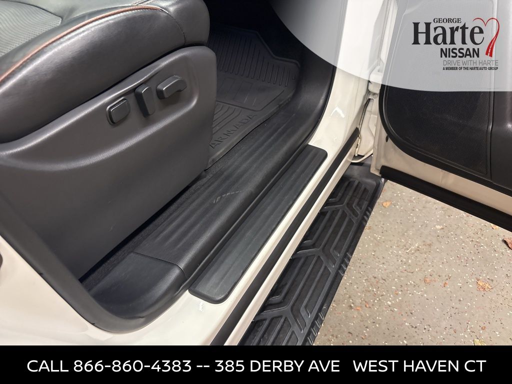 2018 Nissan Armada Platinum photo 29