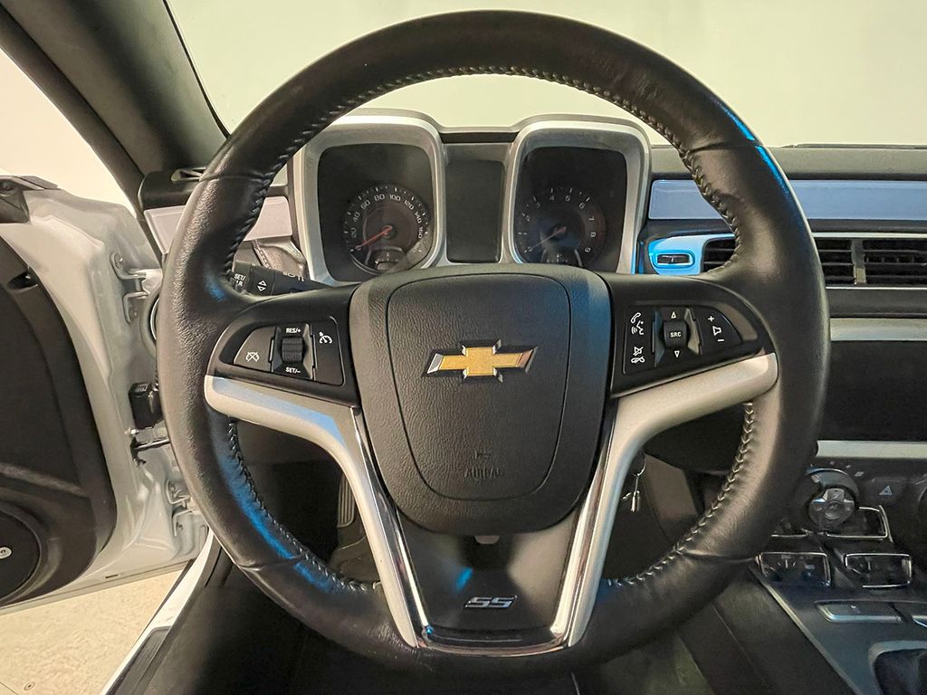 2012 Chevrolet Camaro SS photo 57