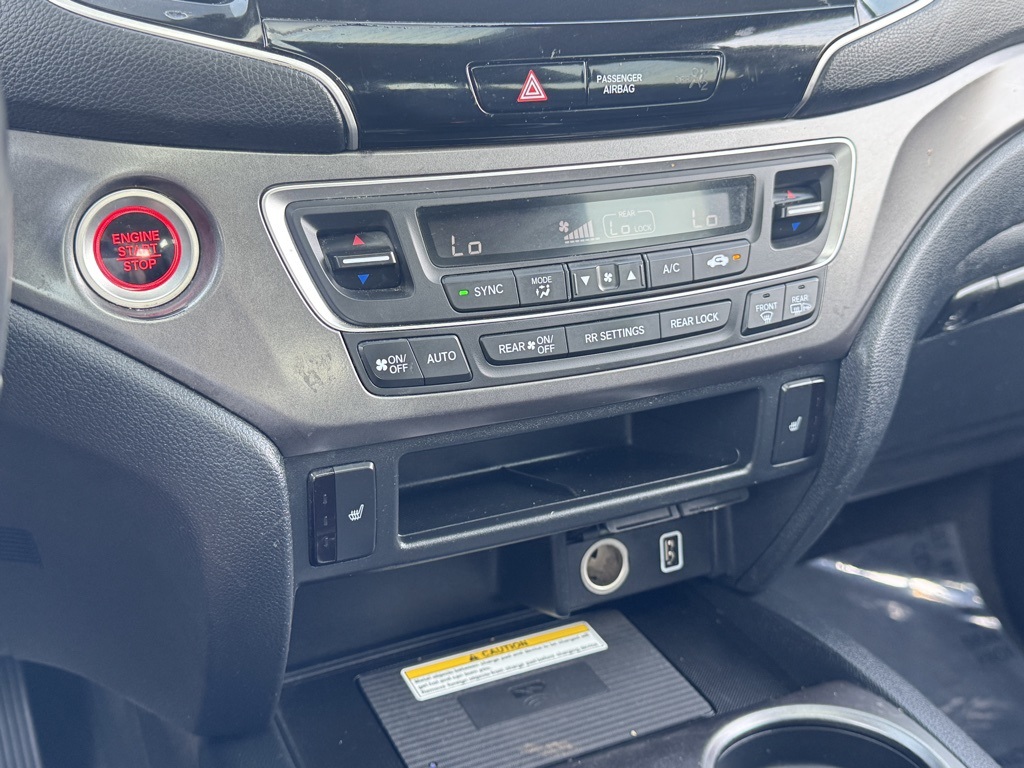 2022 Honda Pilot Special Edition photo 12