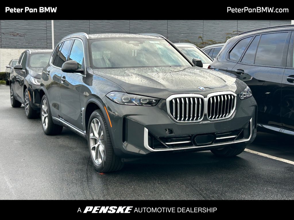2026 BMW X5 Base's photo