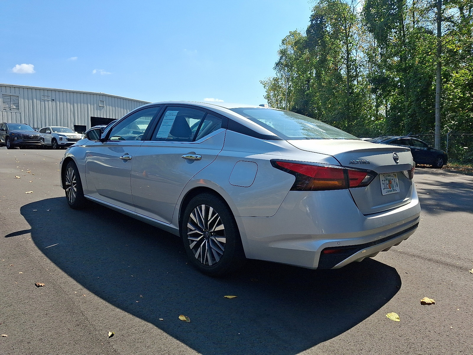 2024 Nissan Altima 2.5 SV photo 4