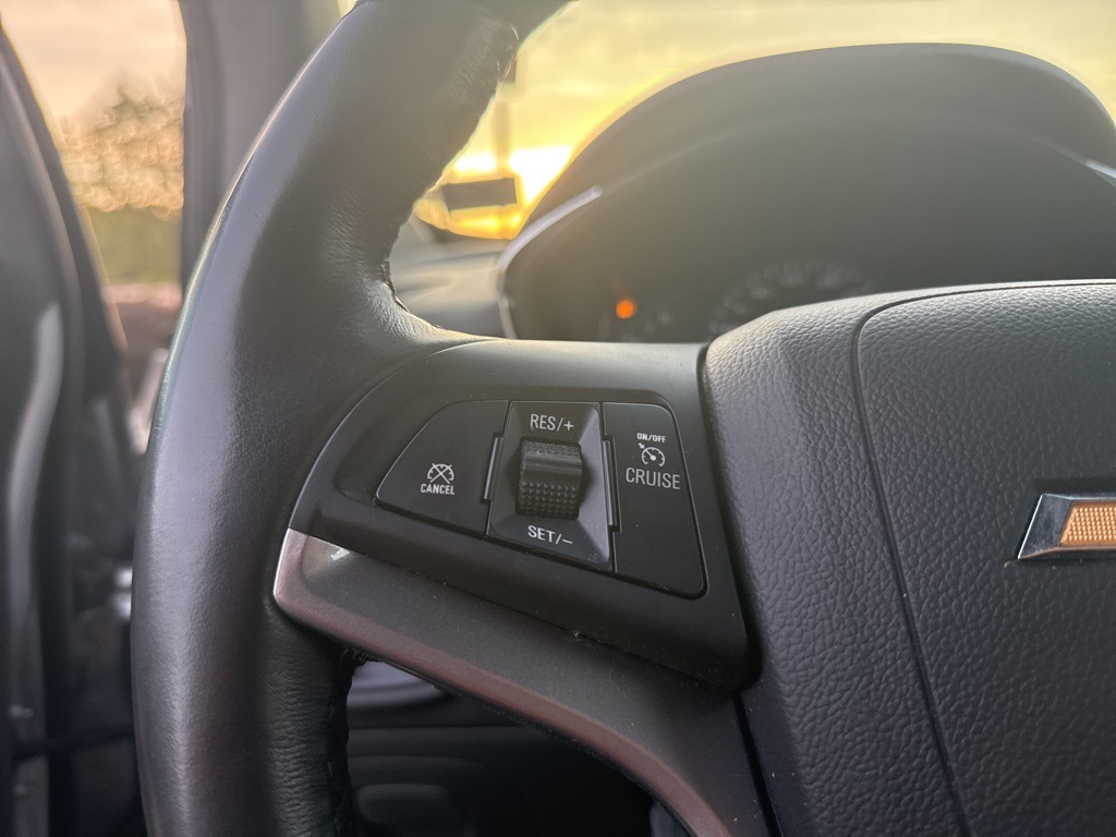 2022 Chevrolet Trax LT photo 6