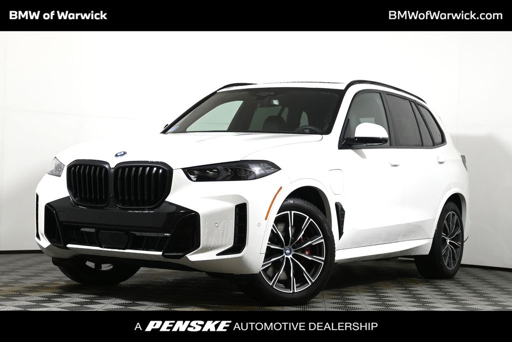 2025 BMW X5 50e's photo