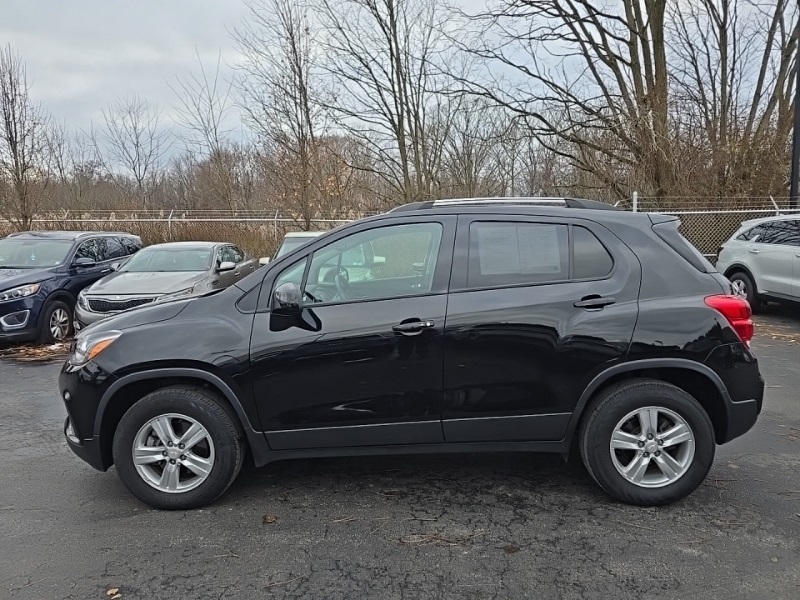 2022 Chevrolet Trax LT photo 4