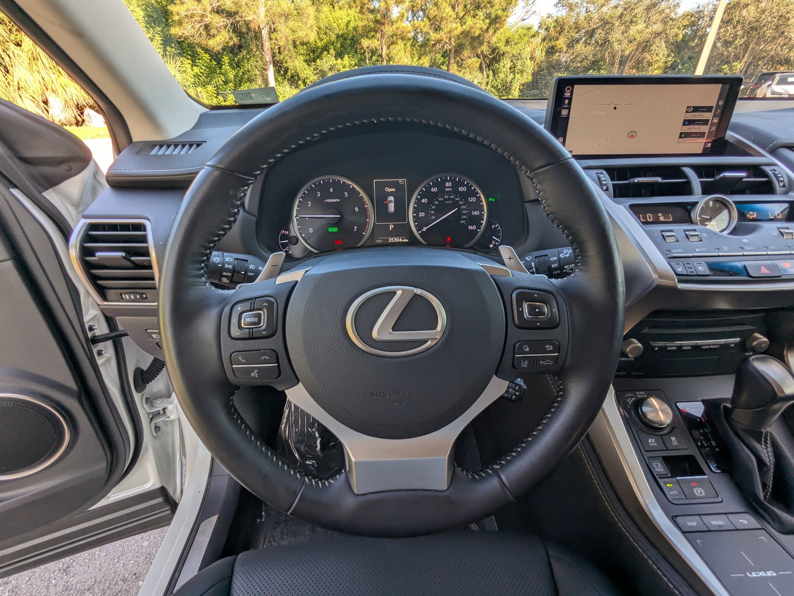 2018 Lexus NX 300h Luxury photo 35