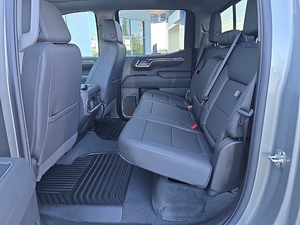 2025 Chevrolet Silverado 1500 LTZ photo 31