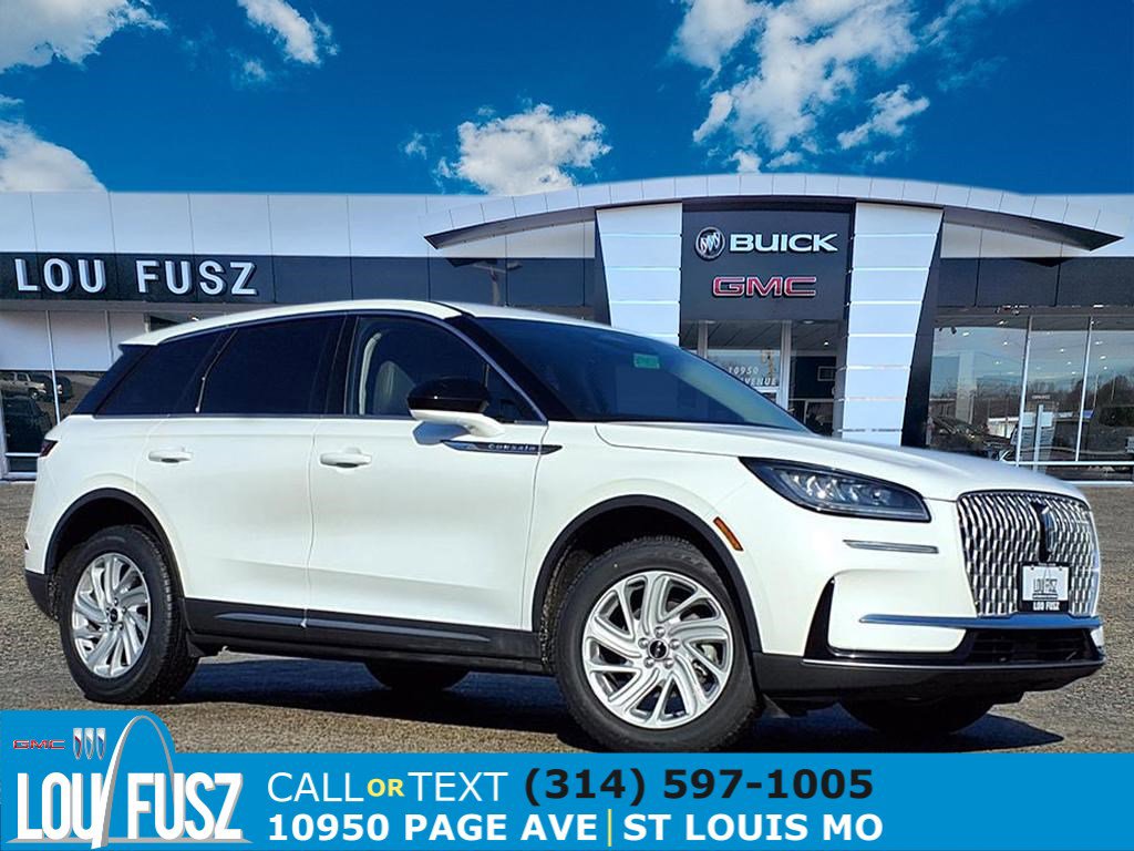 2023 Lincoln Corsair Base