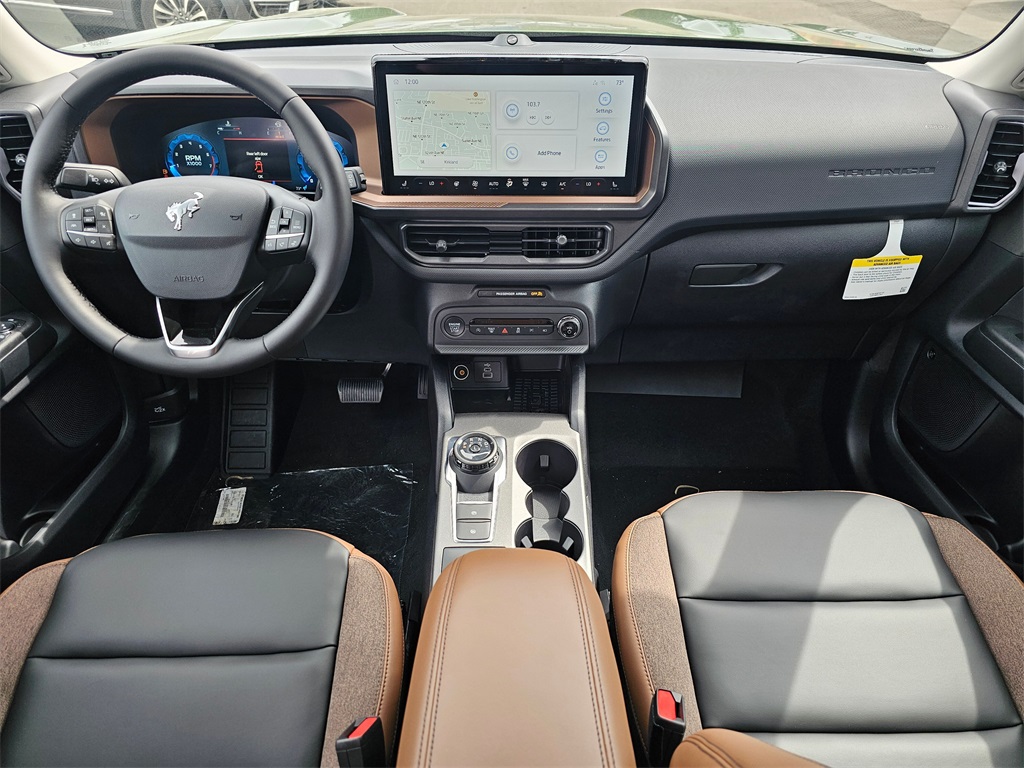 2025 Ford Bronco Sport Outer Banks photo 18