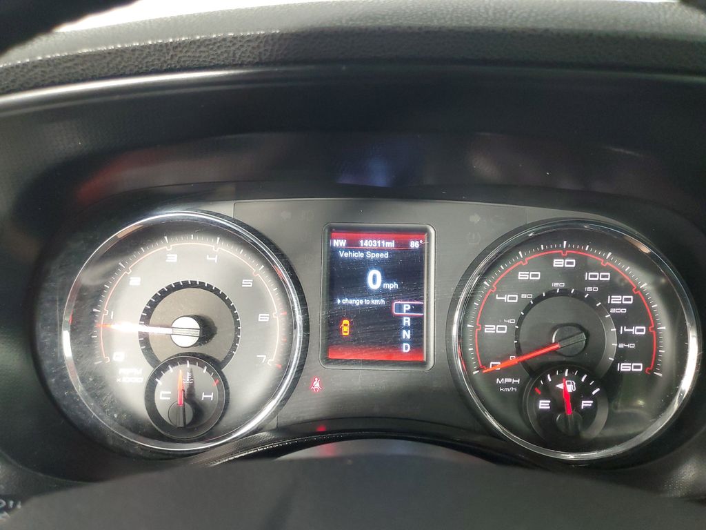 2014 Dodge Charger R/T photo 25