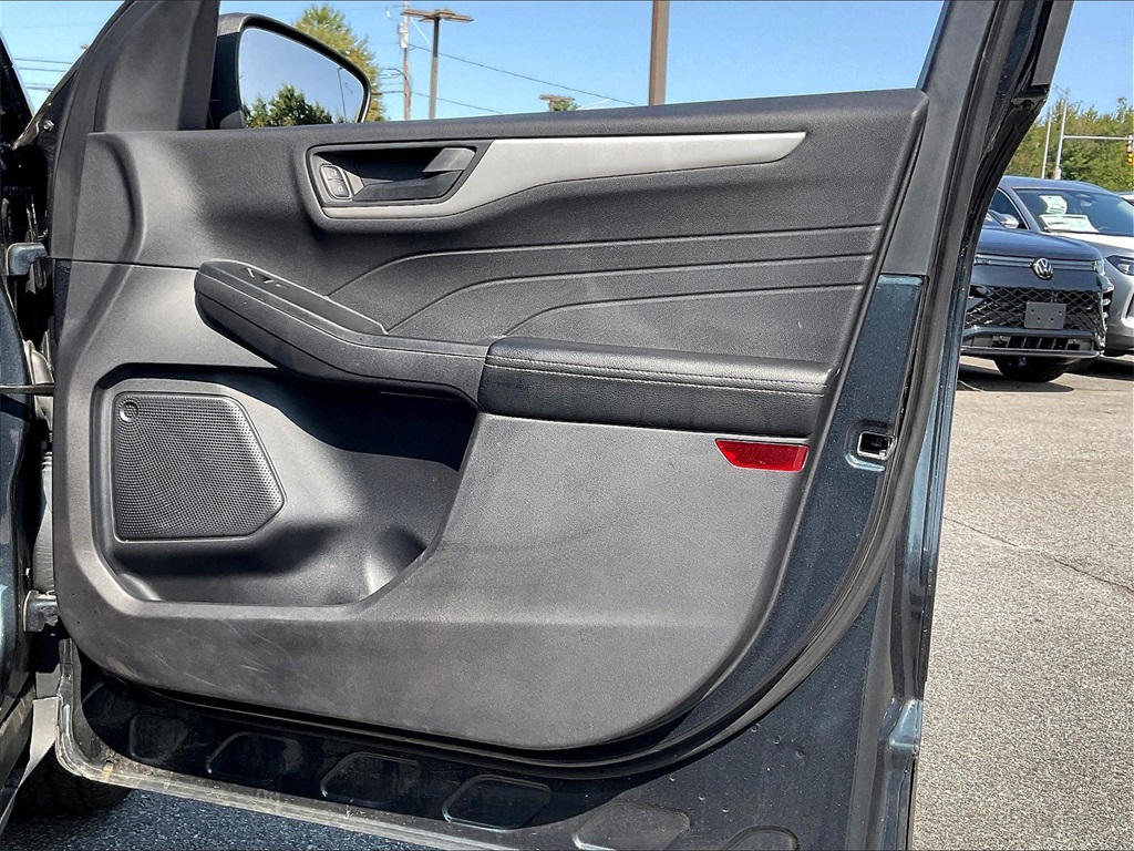 2022 Ford Escape SE photo 11