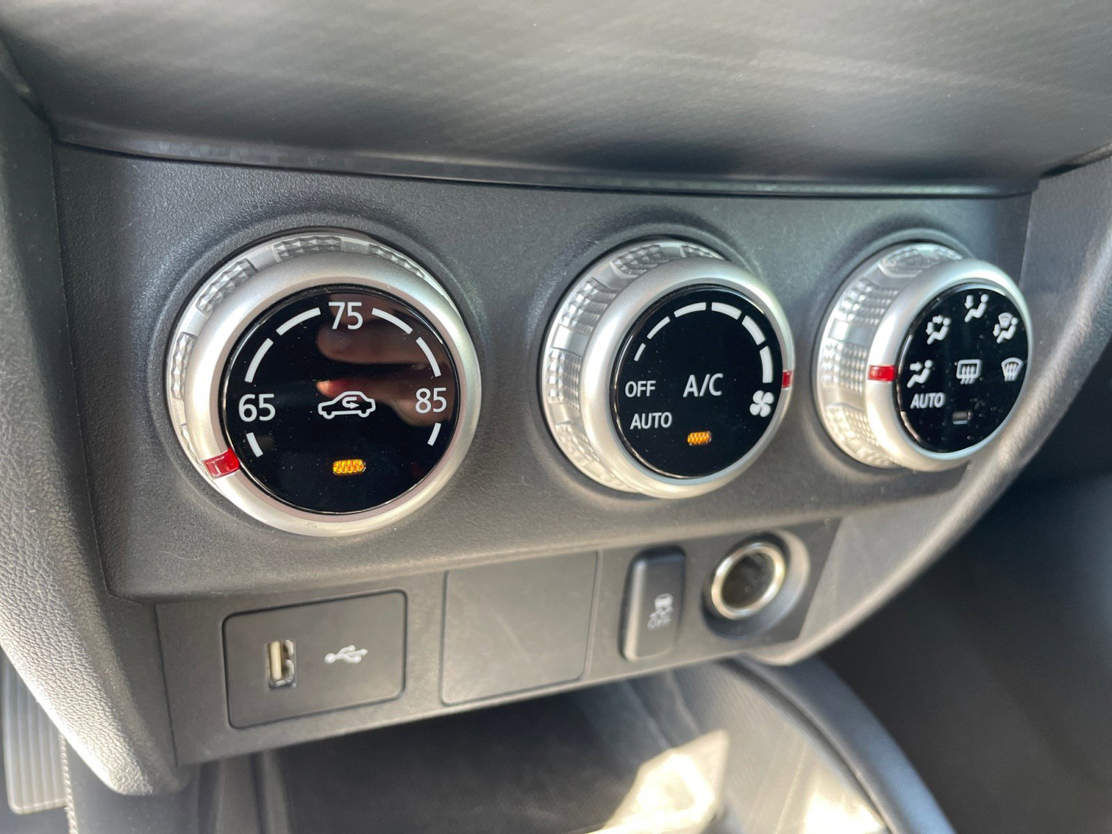 2024 Mitsubishi Outlander Sport SE photo 20