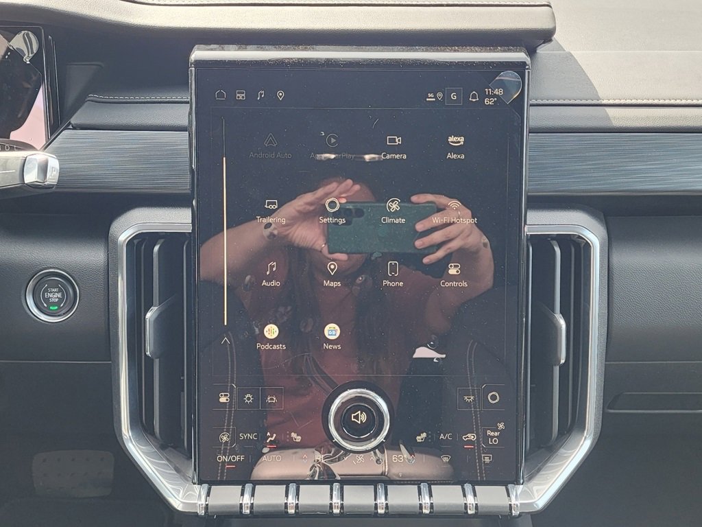 2025 Gmc Acadia Elevation photo 29