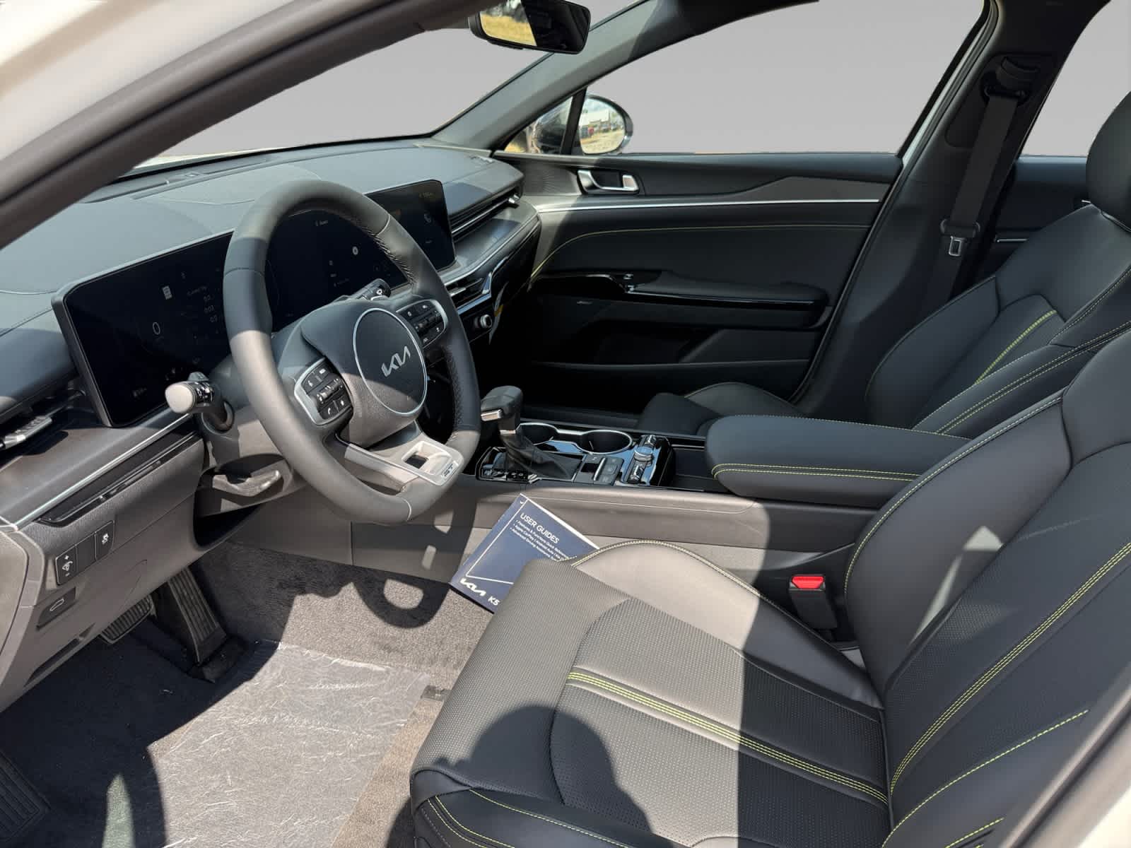 2026 Kia K5 GT photo 9