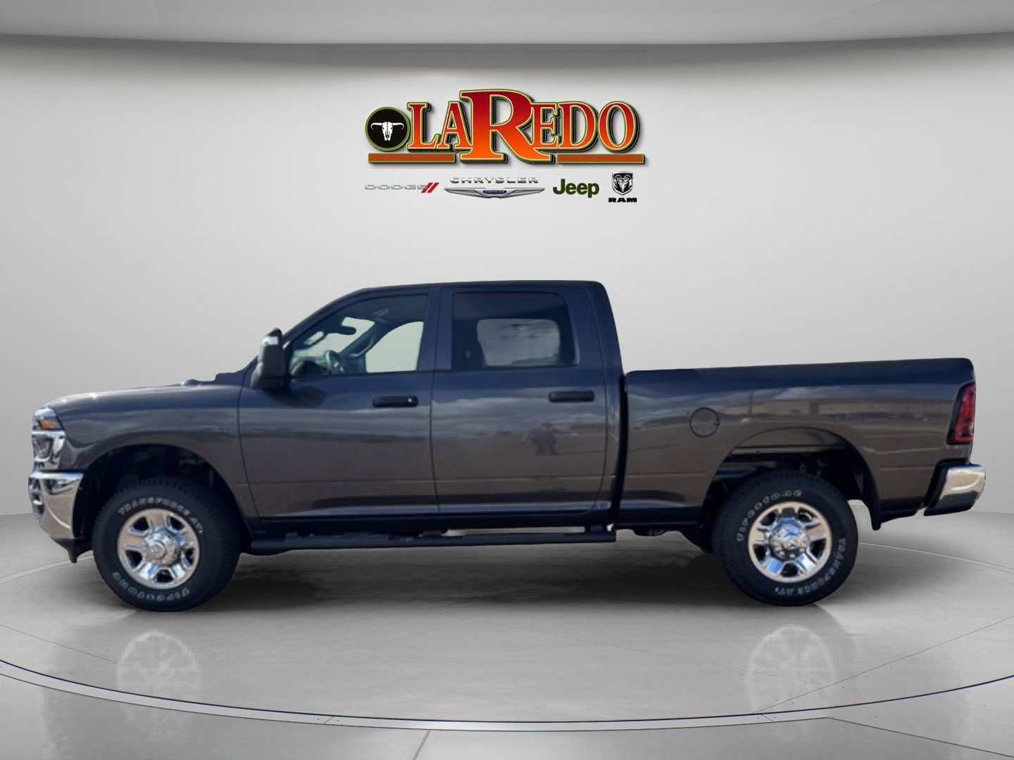 2026 Ram 2500 Tradesman photo 3