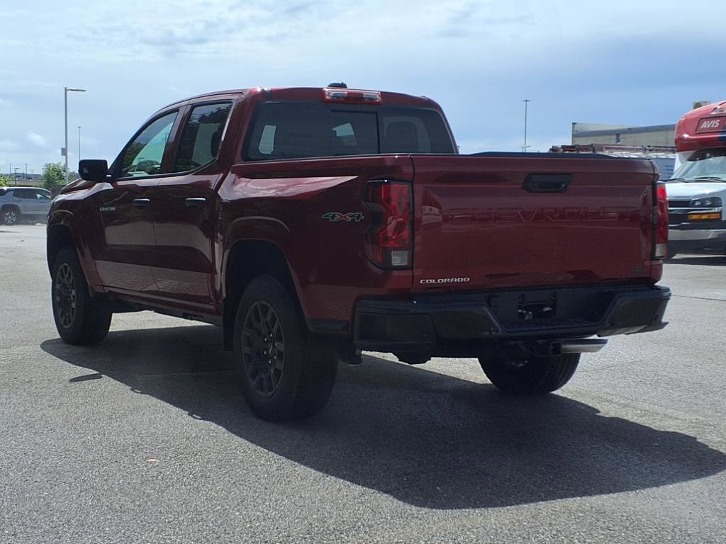 2025 Chevrolet Colorado LT photo 4