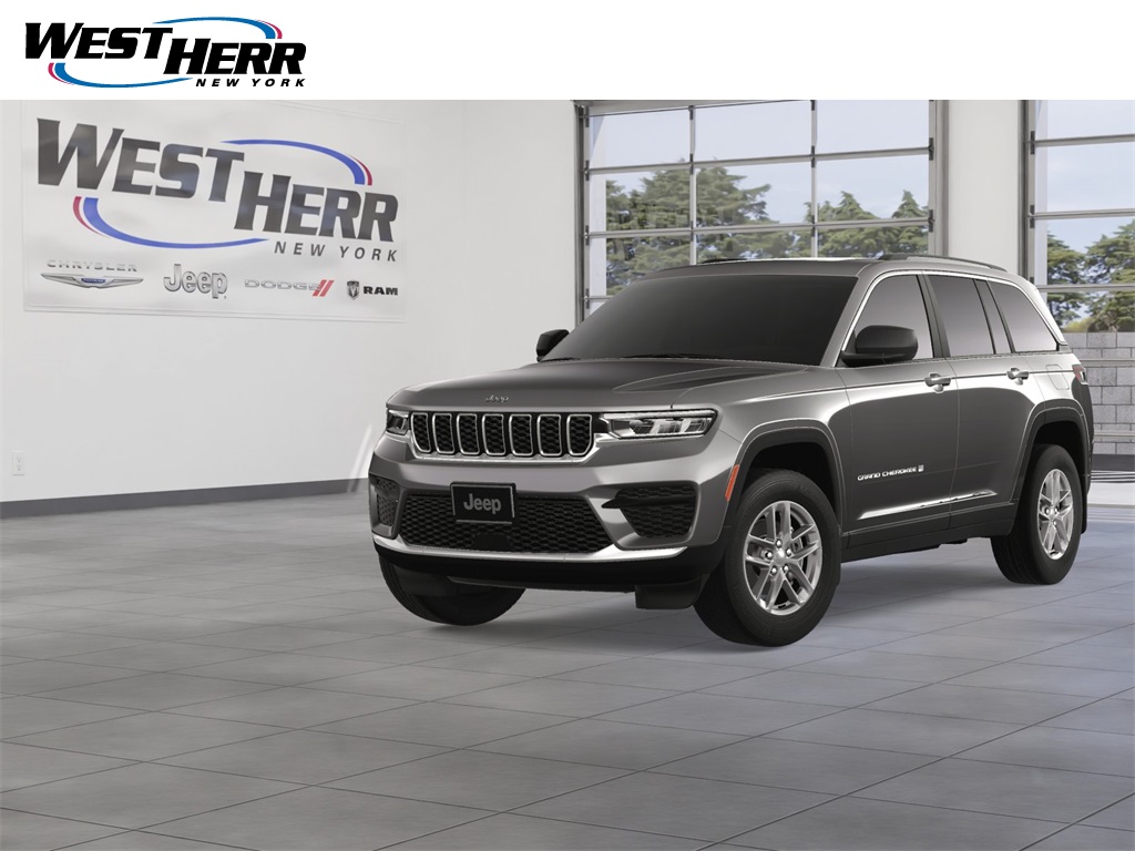 2025 Jeep Grand Cherokee Laredo's photo