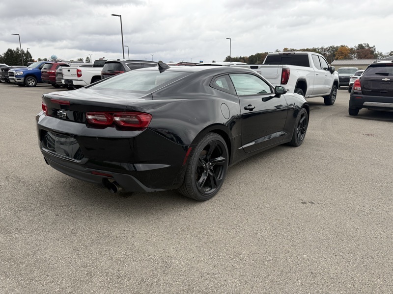 2022 Chevrolet Camaro LT1 photo 4