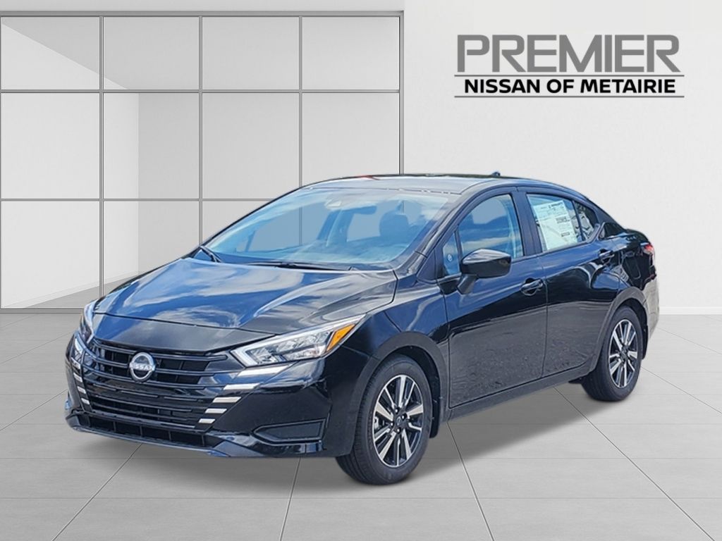 2025 Nissan Versa SV's photo