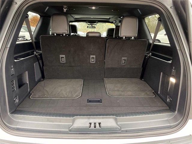 2024 Ford Expedition MAX Limited photo 4