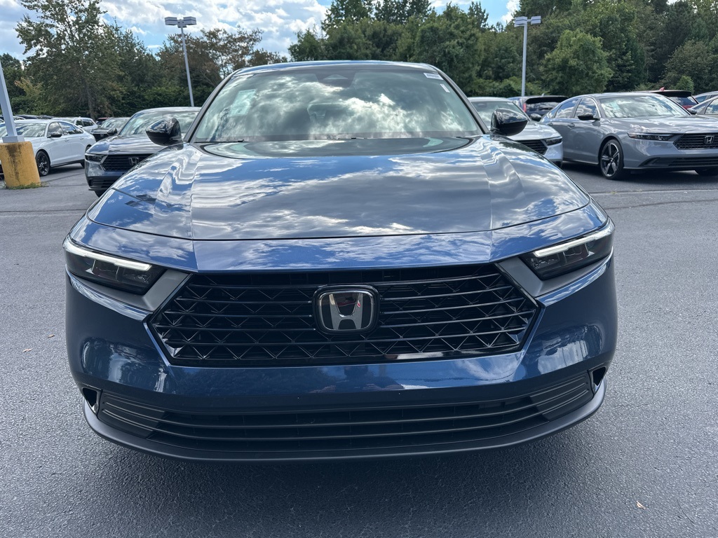 2025 Honda Accord SE photo 8