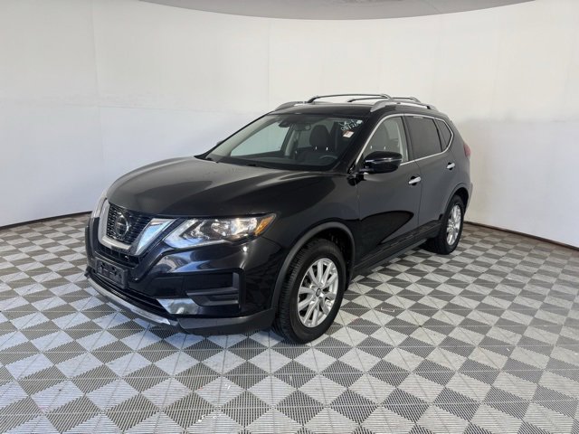 2020 Nissan Rogue SV photo 2