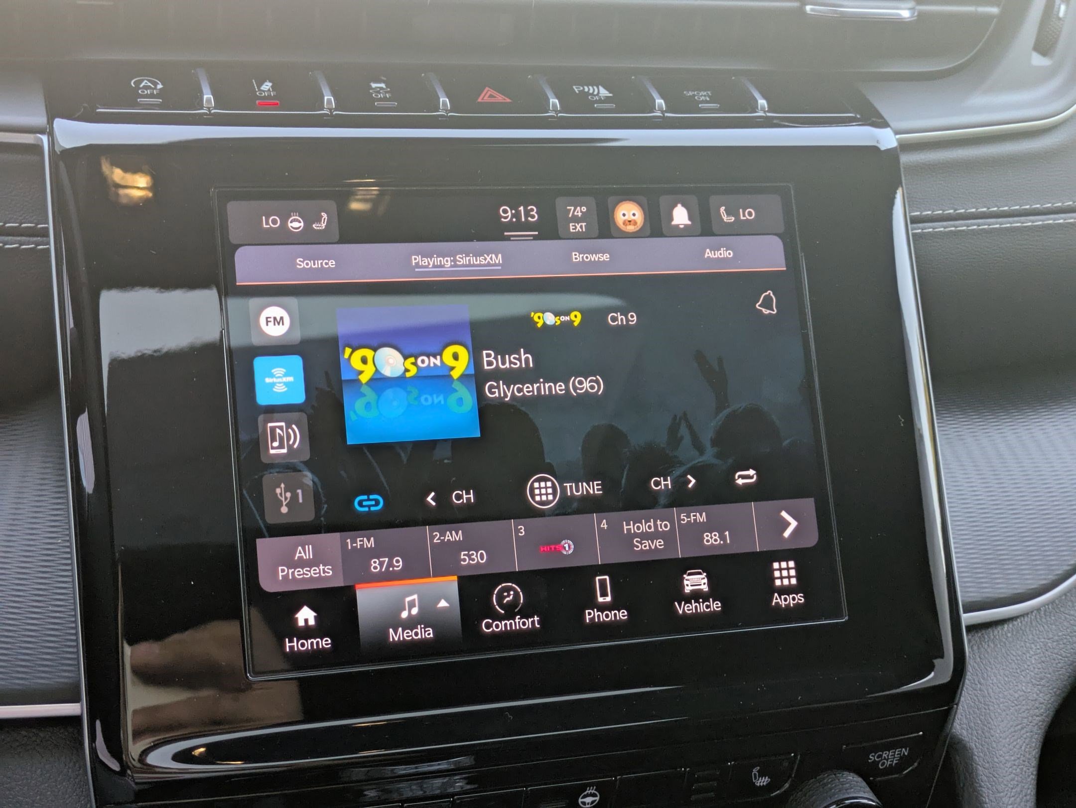 2023 Jeep Grand Cherokee Altitude photo 18