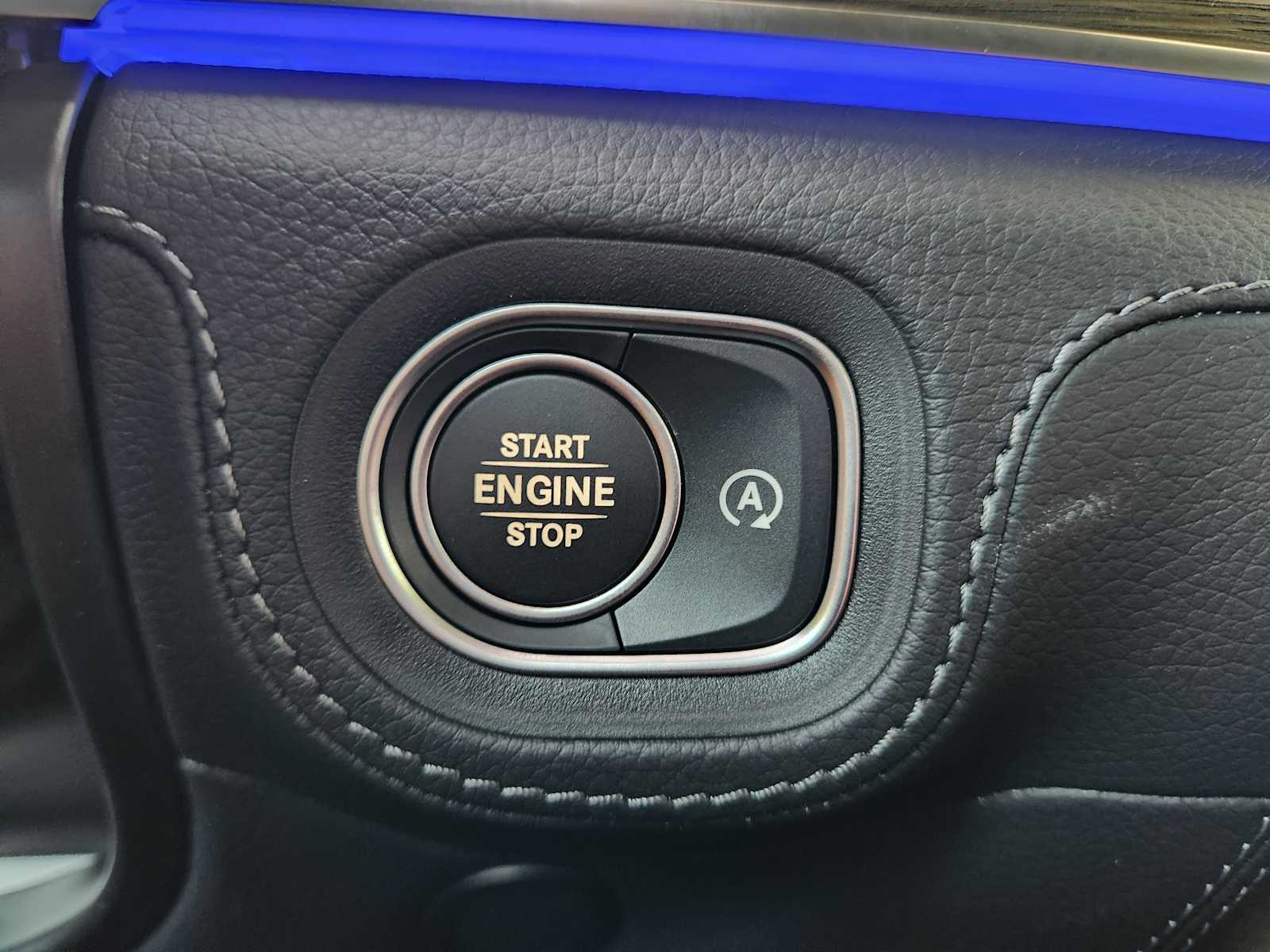 2026 Mercedes Benz GLS 450 4MATIC photo 15