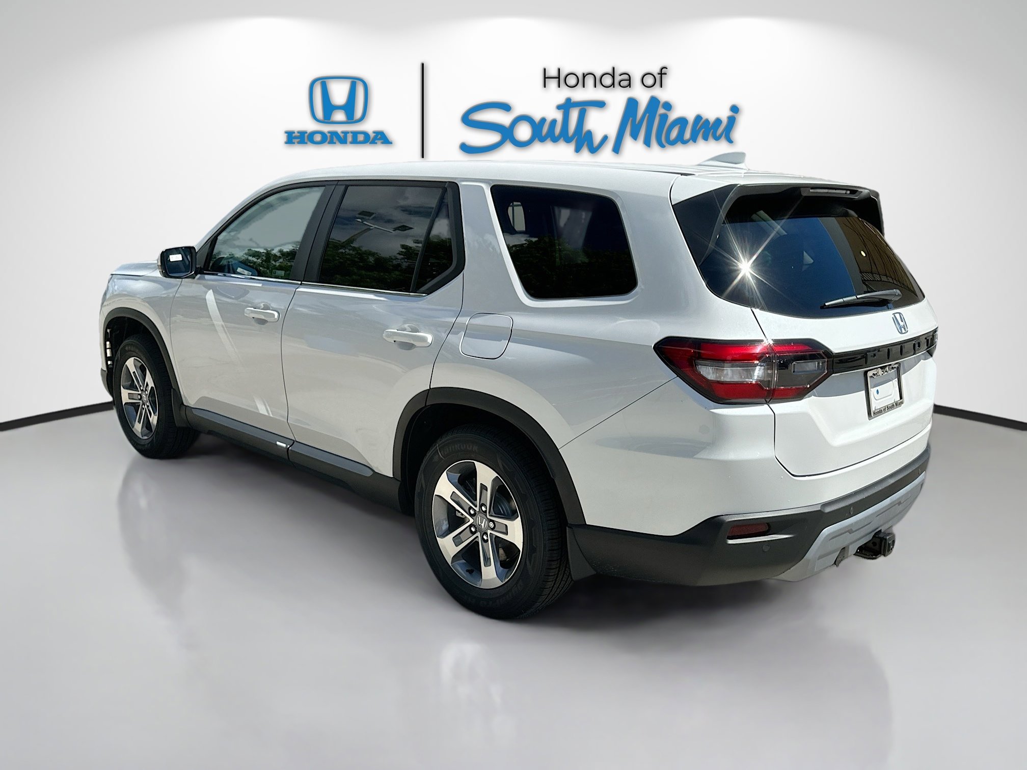2025 Honda Pilot EX-L photo 4