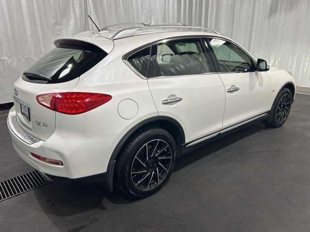 2017 Infiniti QX50 Base photo 3