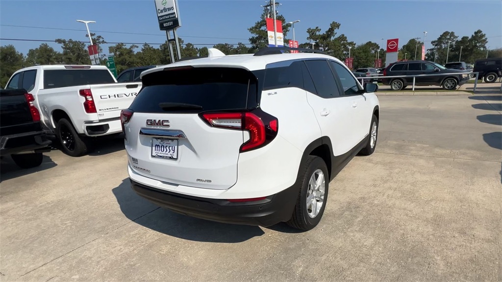 2023 Gmc Terrain SLE photo 5