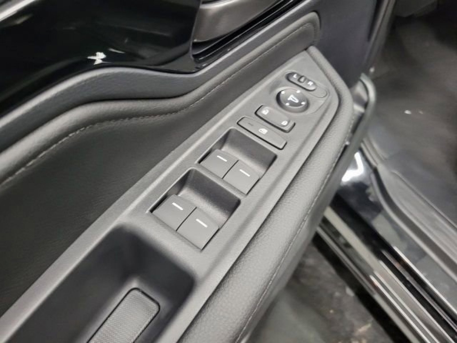 2026 Honda Odyssey Touring photo 32