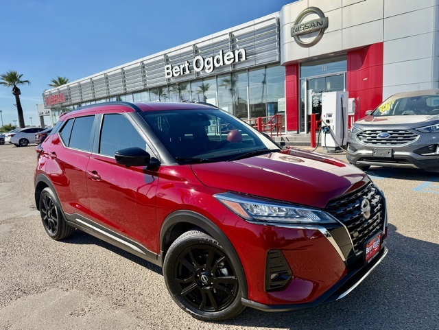2024 Nissan Kicks SR
